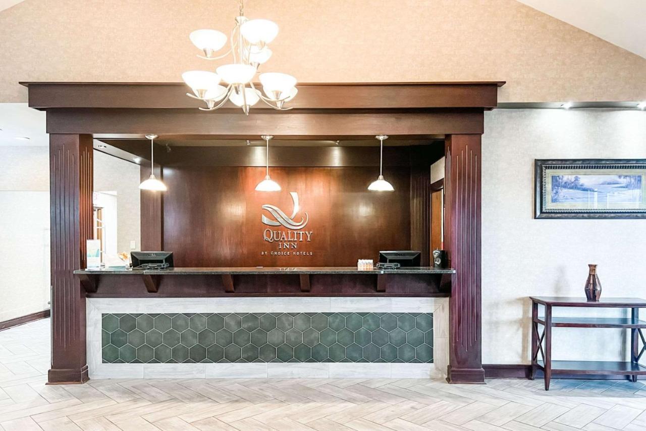קלריון Quality Inn מראה חיצוני תמונה